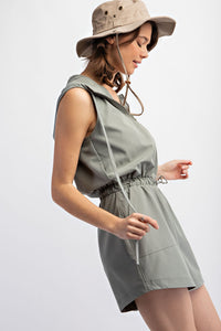 SLEEVELESS HOODIE ROMPER PINK