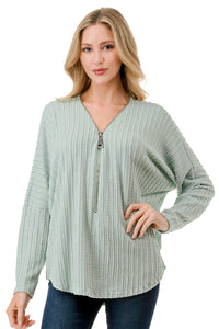 DOLMAN SLEEVE ZIPPER TOP