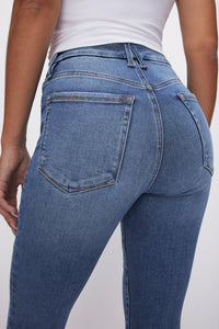 High-Waisted Skinny Jeans in Indigo