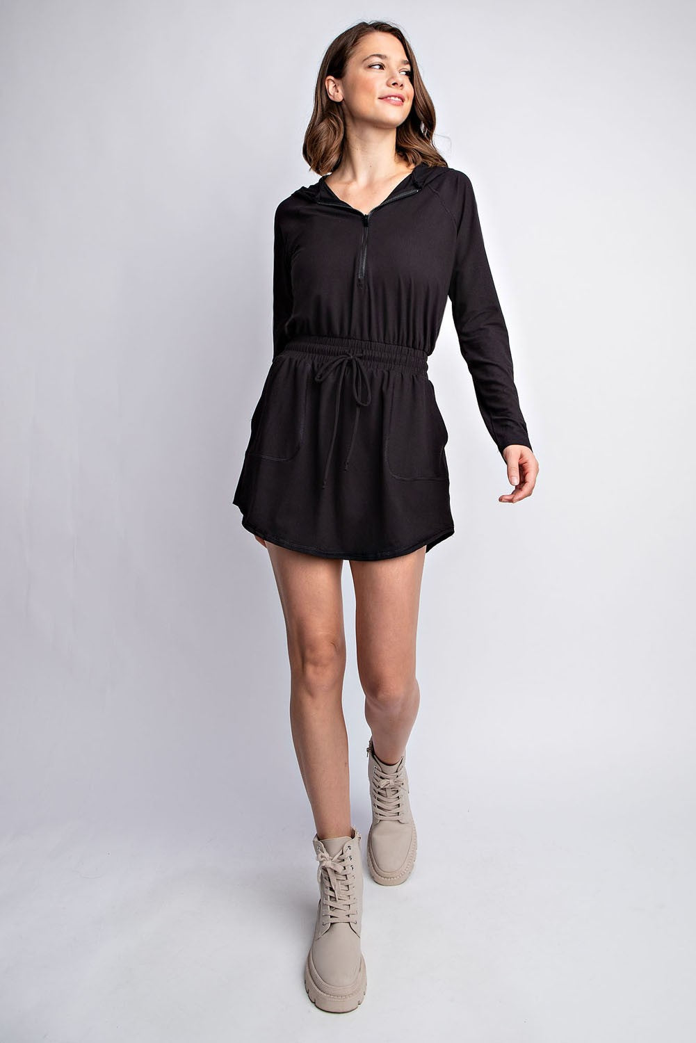 BUTTER LONGSLEEVES ROMPER WITH HOODIE