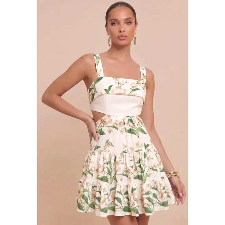 wide strap mini dress Floral Cutout Tiered with Straps – Amanda Jean NYC mini dress Stretchy fabric Colour:Navy Orange Floral Floral Nancy Women's Wide HOLDFALL2021