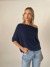 THE SHORT SLEEVE ANYWHERE TOP WHITE