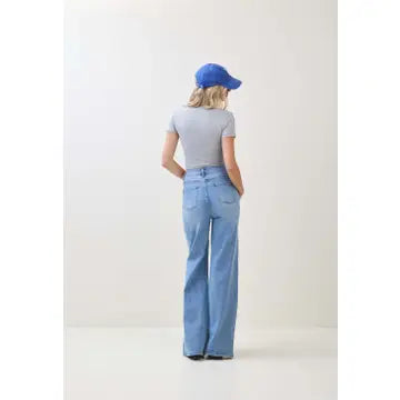 Gray Ribbed Button Front Cropped Tee