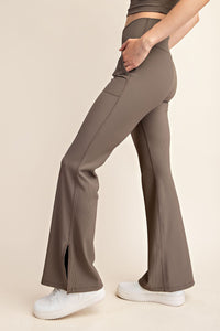 Nylon Rib V Waist Crossover Flared Leggings Taupe