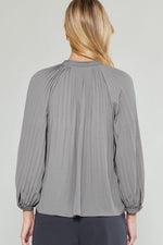 3/4 SLEEVE SPLIT NECK BLOUSE WITH PLEATED TIE TOP