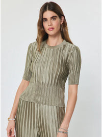 Pleated Textured Short Sleeve Knit Top