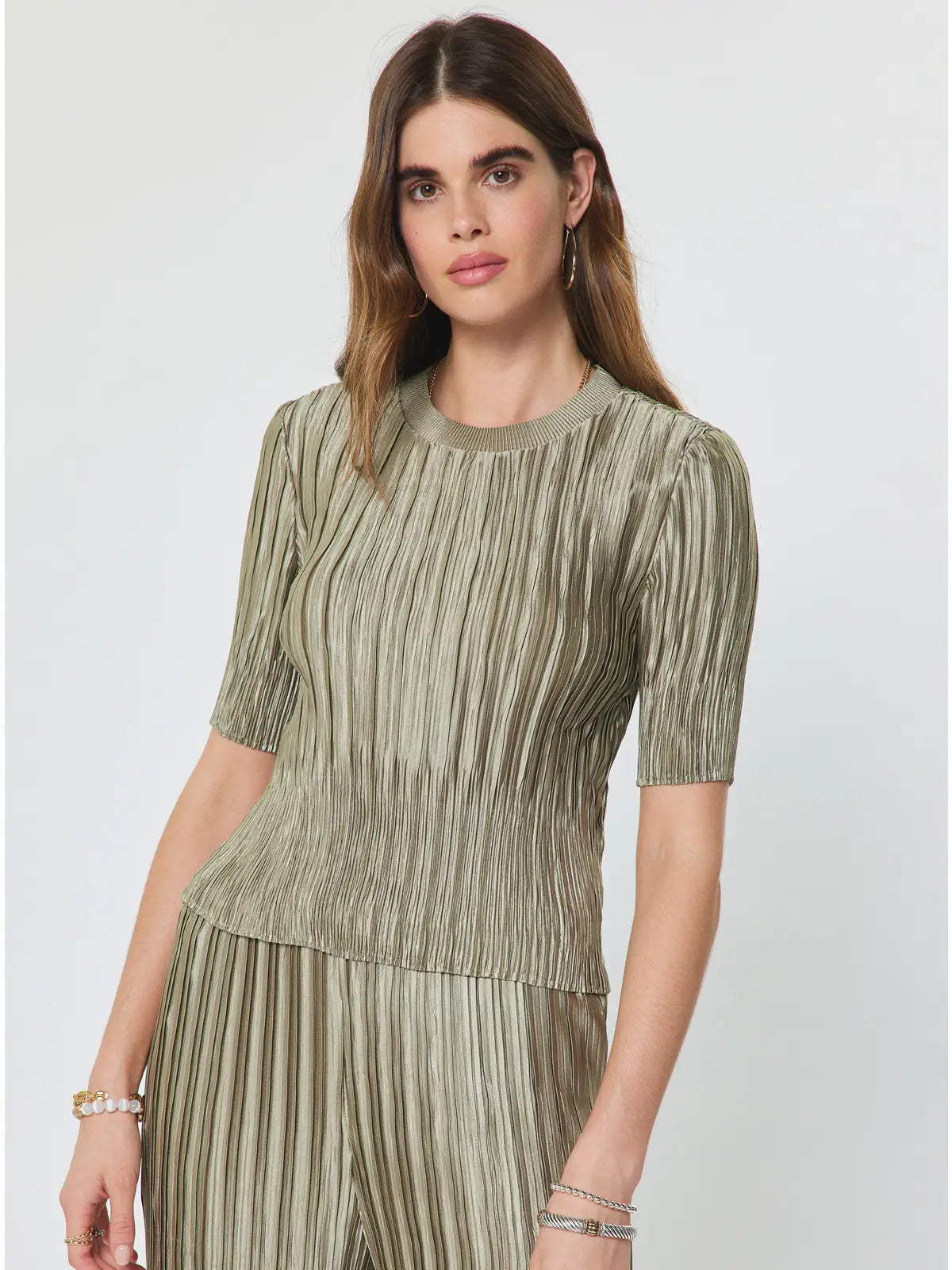 Pleated Textured Short Sleeve Knit Top