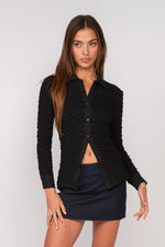 BLACK KNITTED COLLAR ON LONG SLEEVE BLOUSE