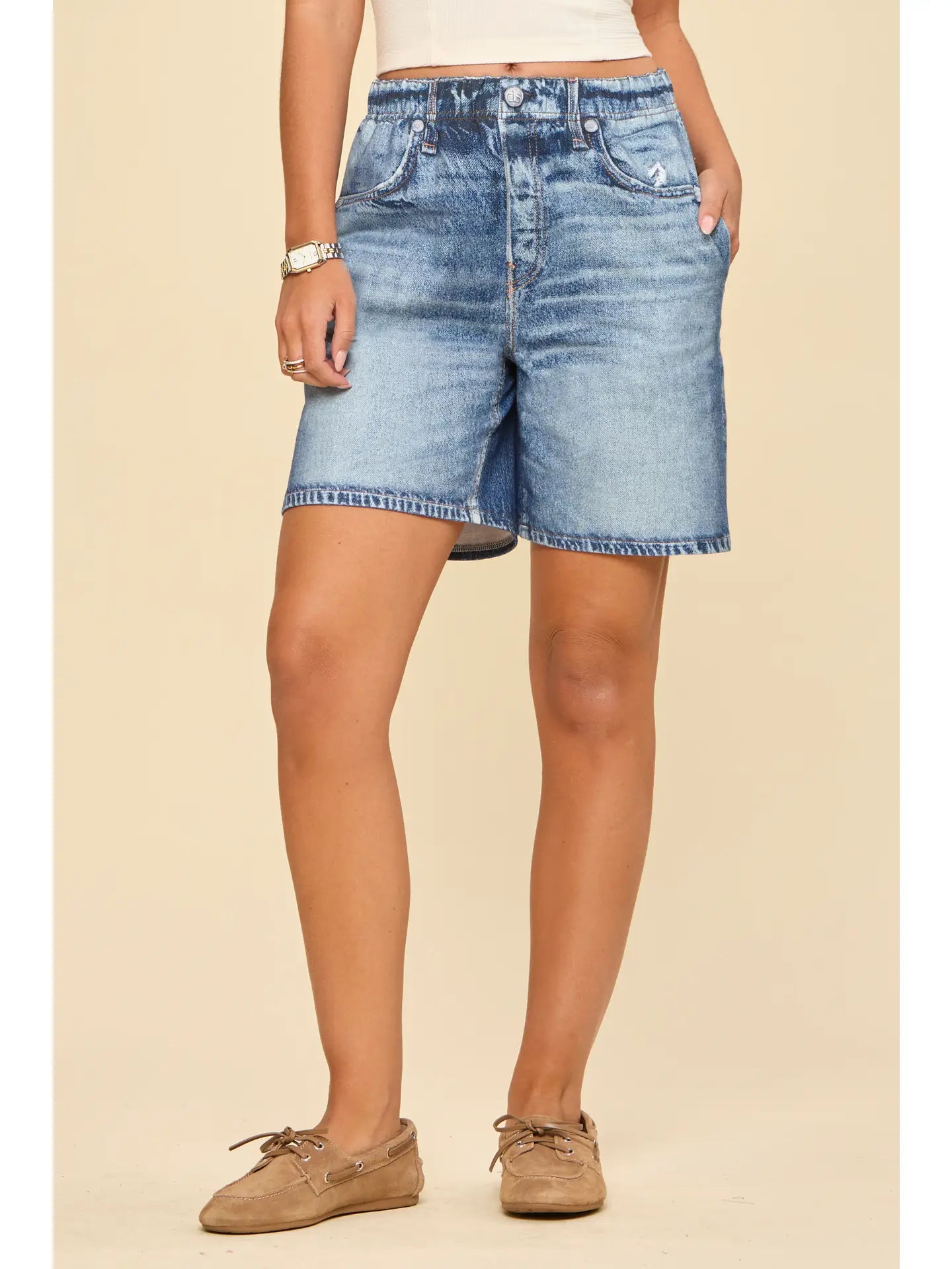 High Rise Elastic Waist Denim Shorts in Vintage Wash