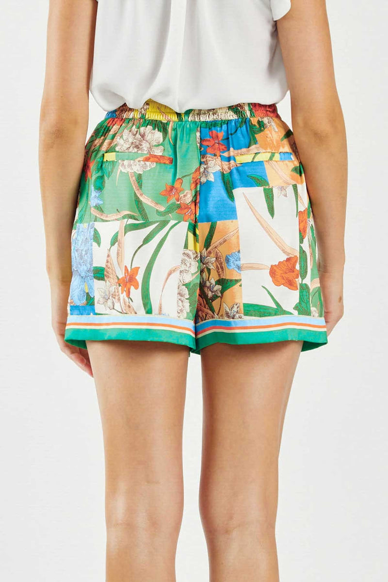 COLOR BLOCK PRINT ELASTIC WAISTED SHORTS