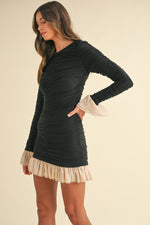 CONTRAST FRILL DETAILED RUCHED MINI DRESS