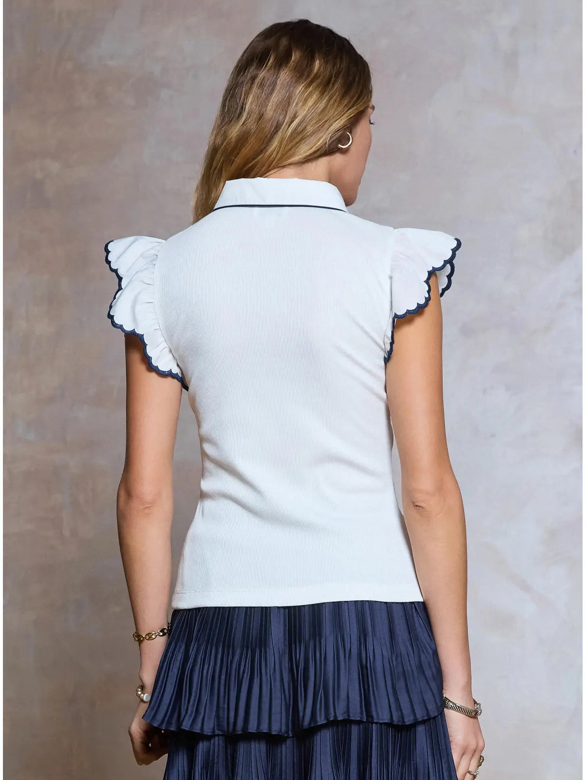 Scalloped Trim Flutter Sleeve Collared Knit Top