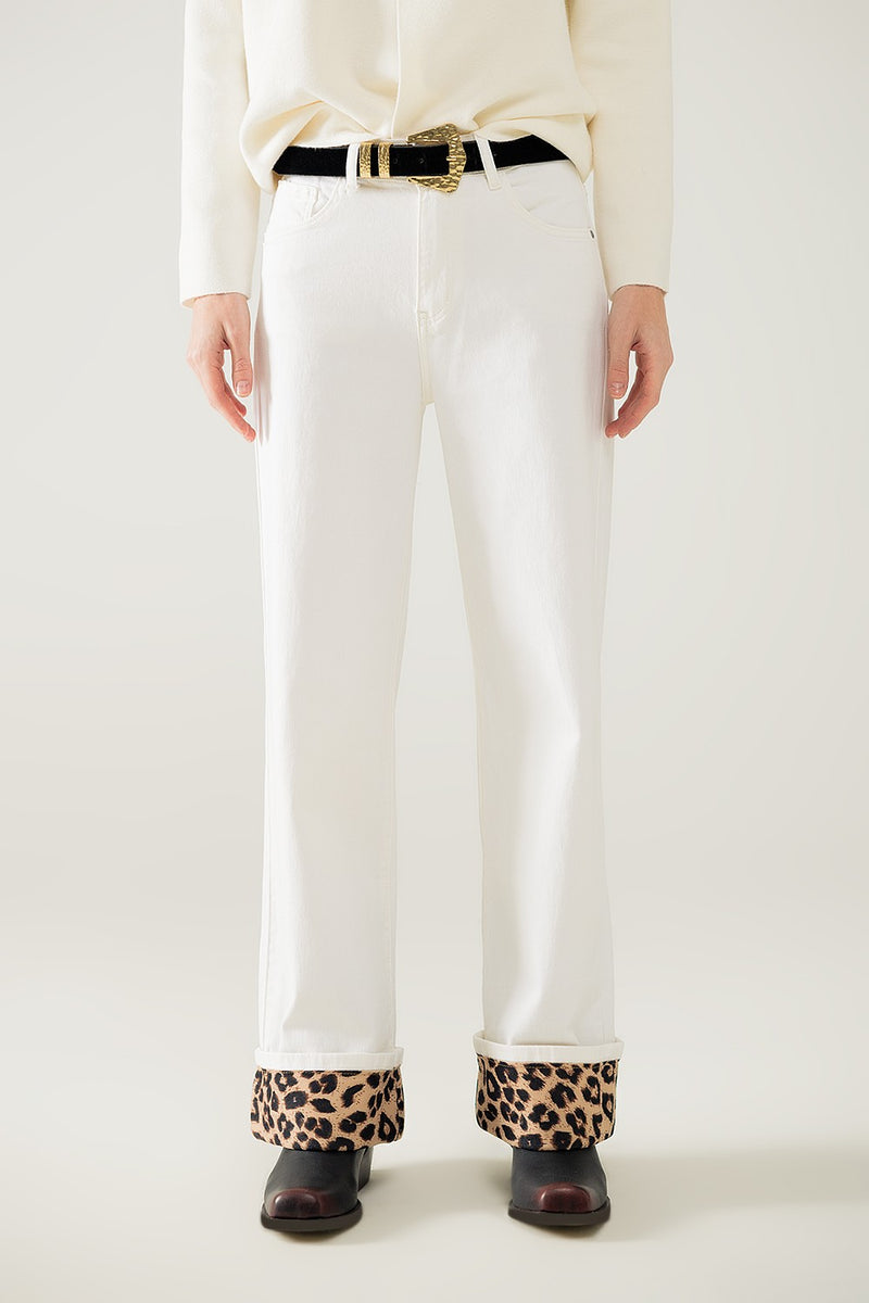 High-Waisted Wide-Leg Jeans with Leopard Cuff - White