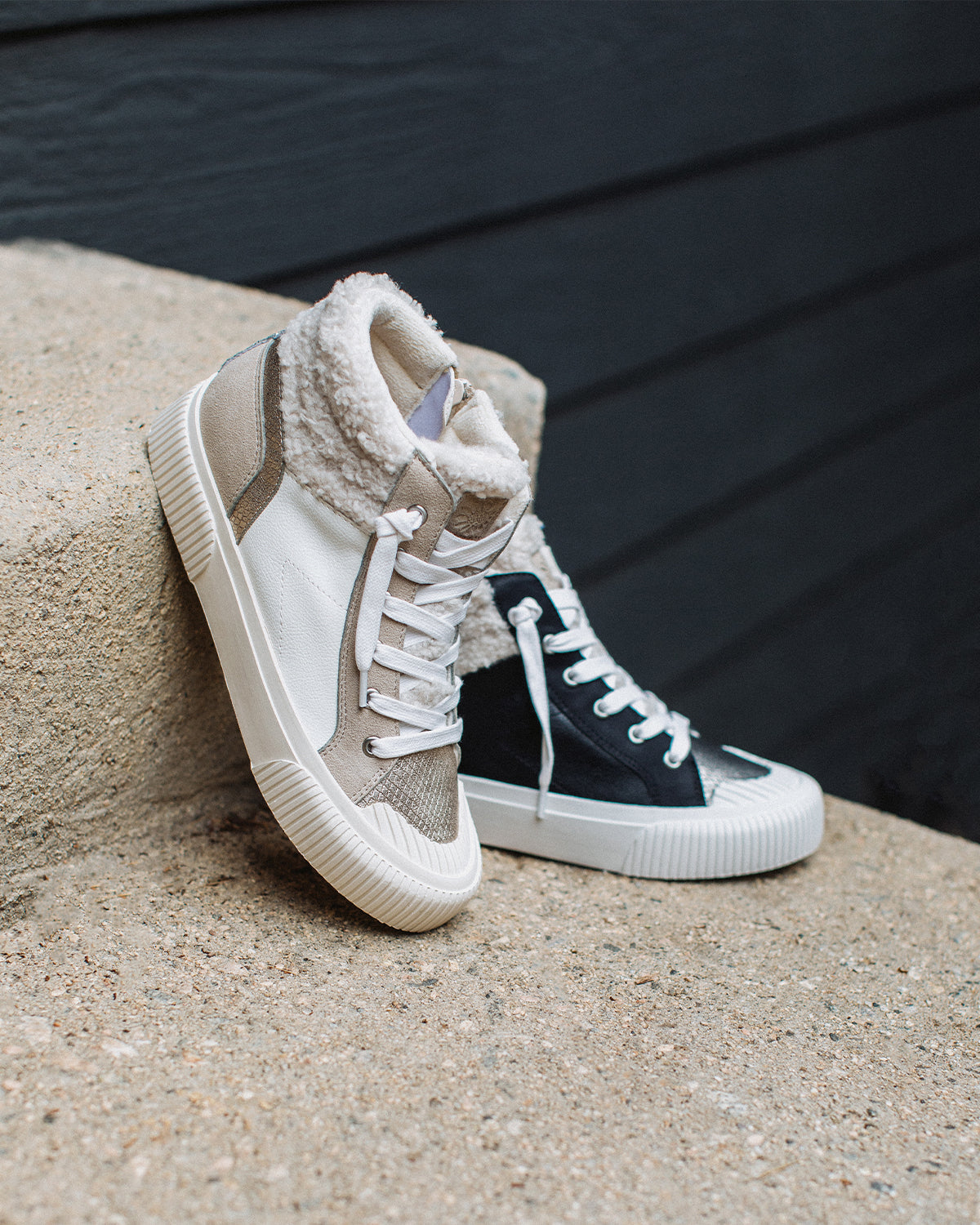Gaston Beige Sand & Black Sneaker