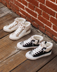 Gaston Beige Sand & Black Sneaker