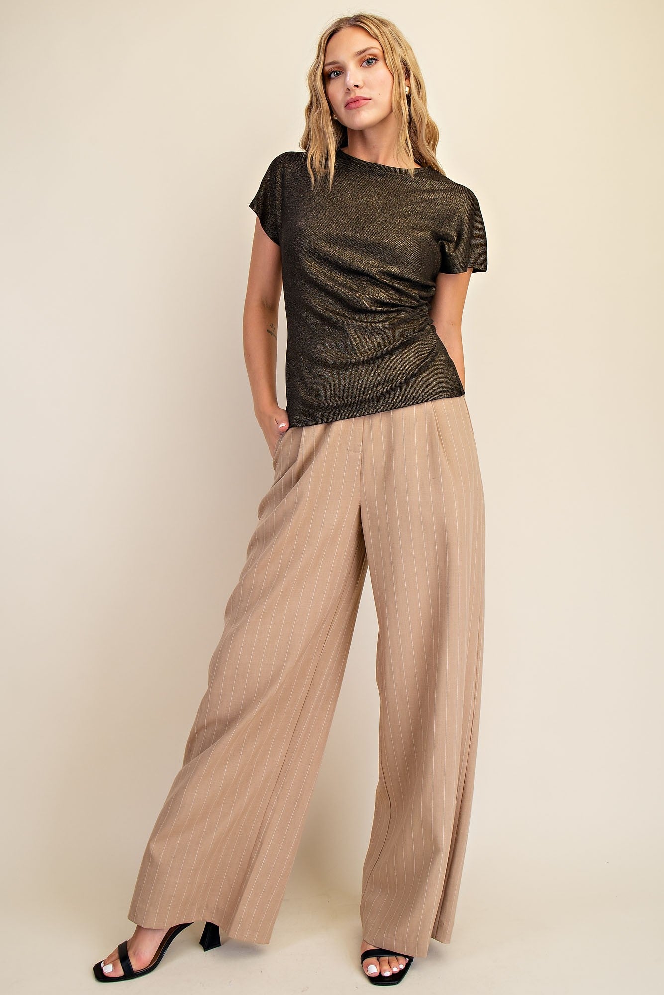 Metallic Gold Short Sleeve Fitted Top