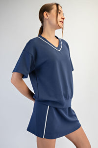 Blue V-Neck Oversized Sweatshirt with Contrast Trim