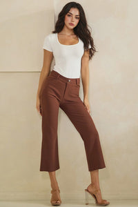 White Seamless Scoop Neck Fitted Short Sleeve Top