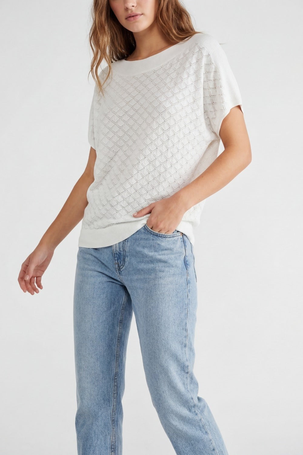 White Diamond Textured Knit Short Sleeve Sweater Top