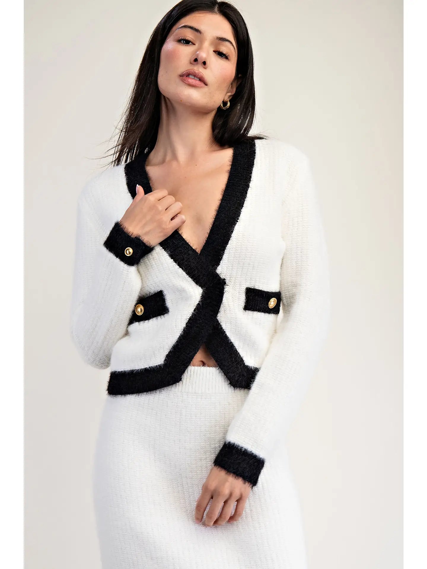 Chic White and Black Trim Cropped Knit Cardigan Top