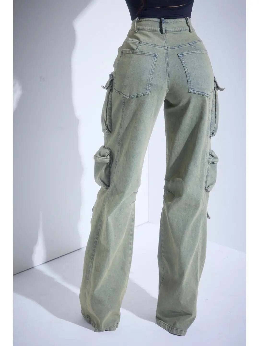 Utility Luxe Multi-Pocket Cargo Jeans in Washed Olive
