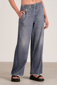 Wide-Leg Raw Hem Denim Jeans with Faded Wash