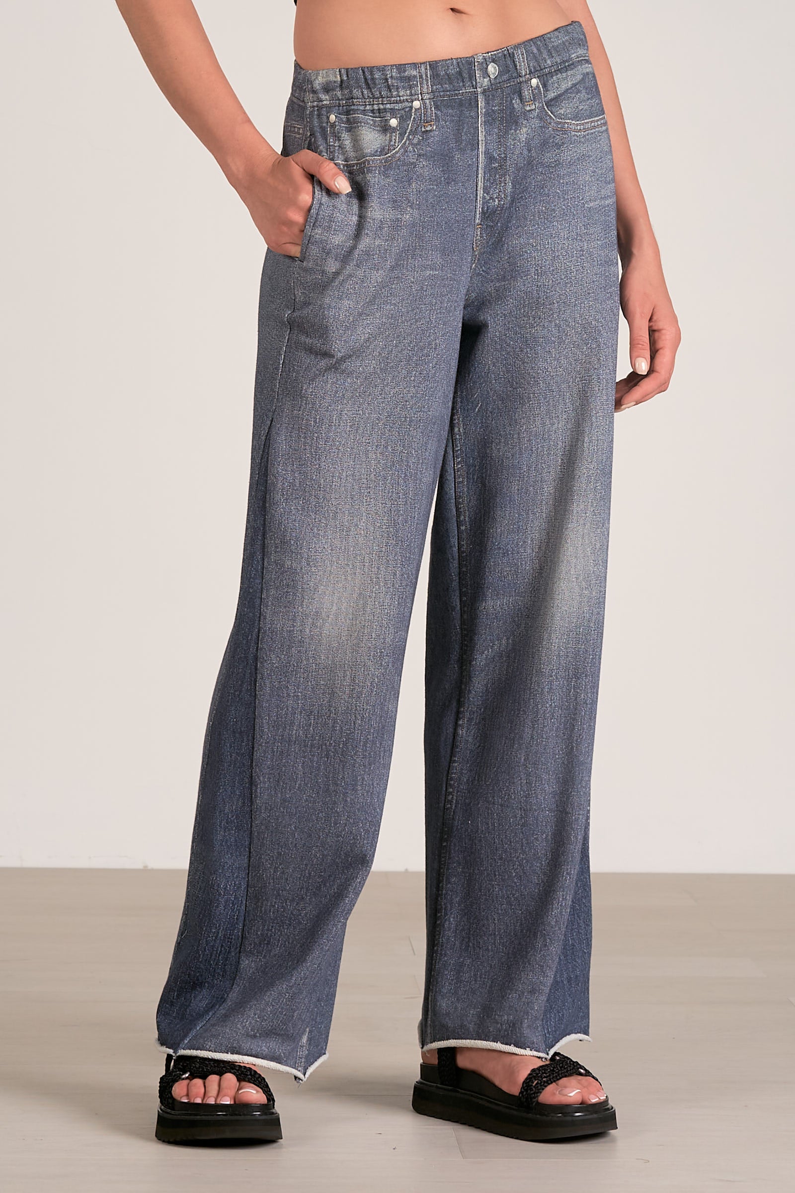 Wide-Leg Raw Hem Denim Jeans with Faded Wash
