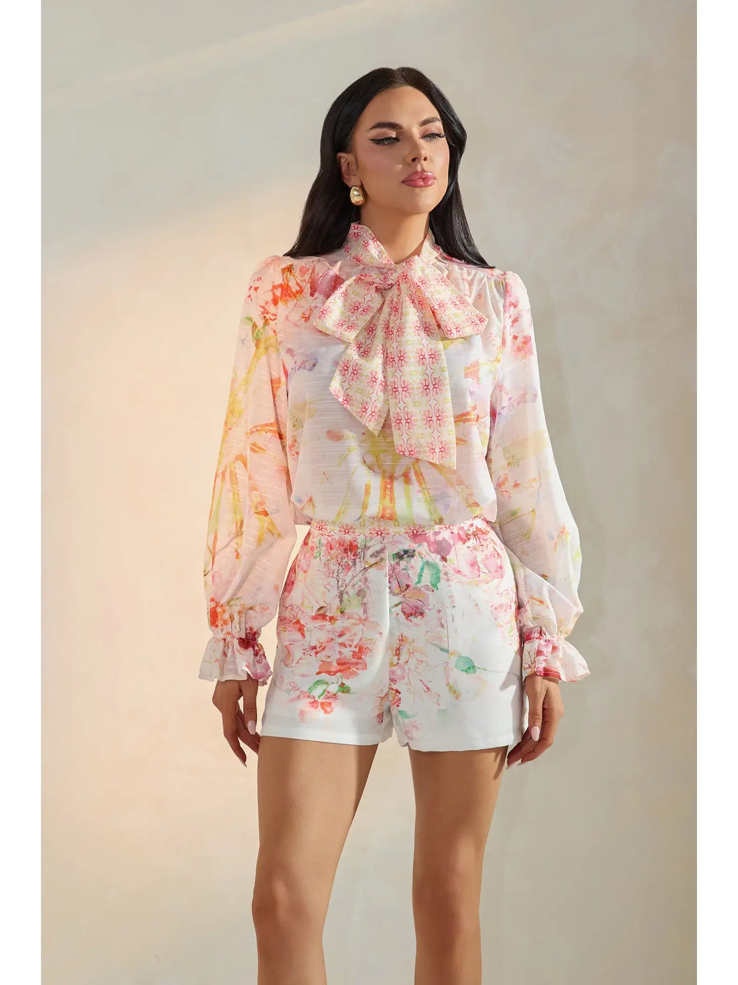 Floral Print Long Sleeve Blouse and High-Waist Shorts Set with Bow Detail