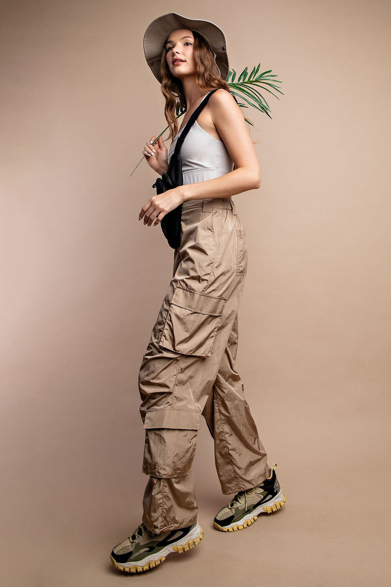 PARACHUTE CARGO PANTS BROWN