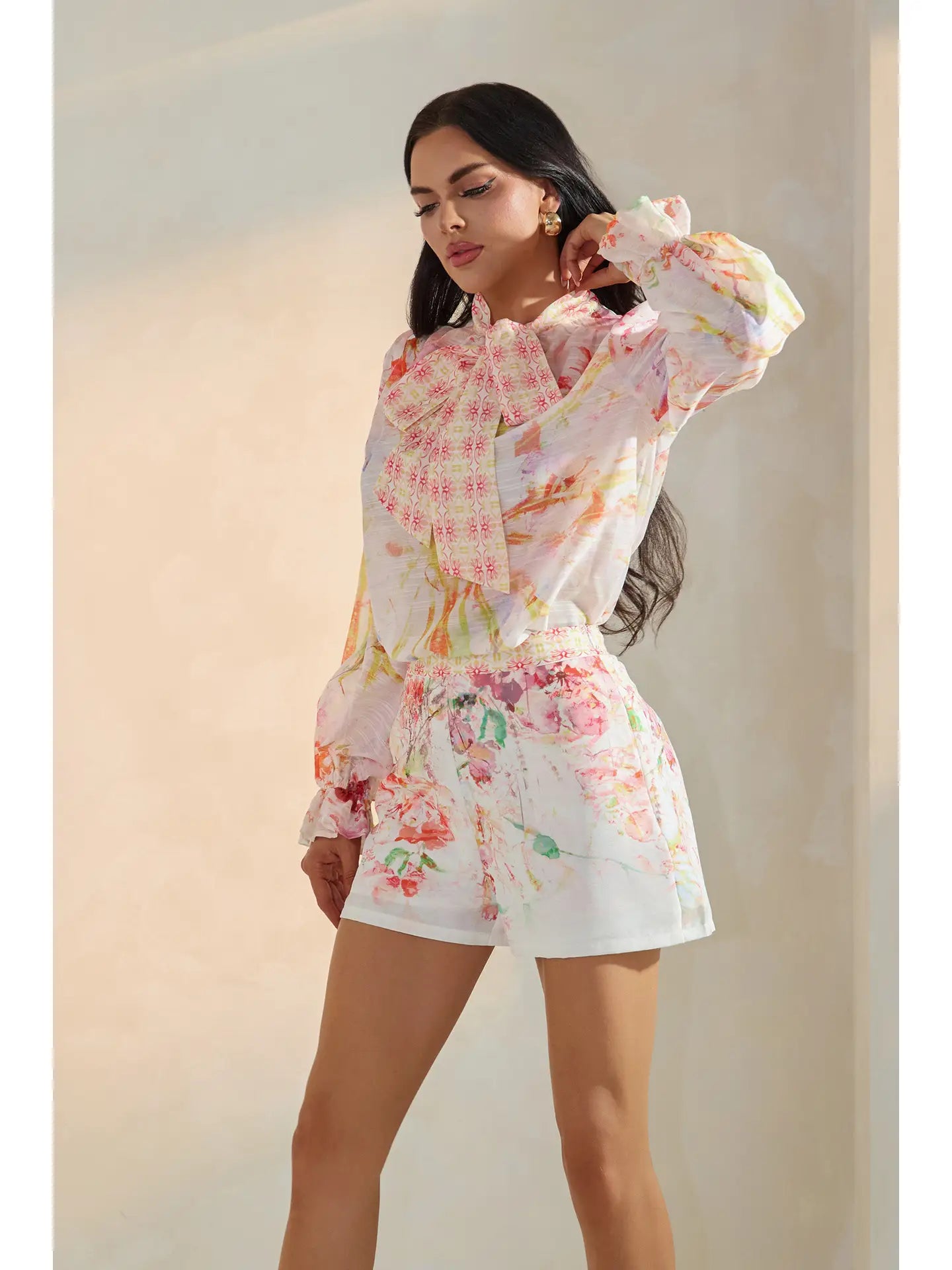Floral Print Long Sleeve Blouse and High-Waist Shorts Set with Bow Detail