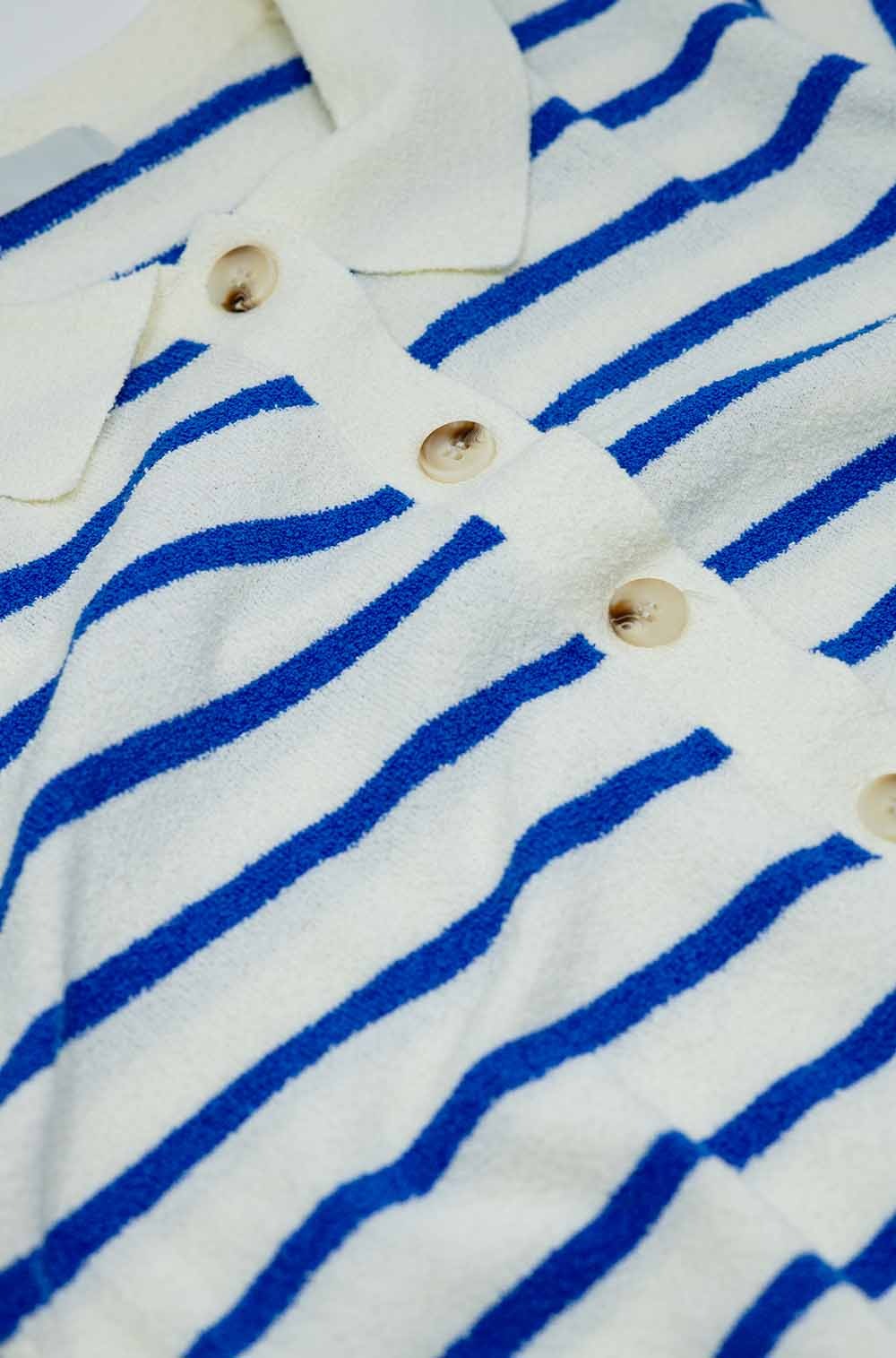 POLO SHIRT WITH STRIPES AND FRONT CLOSURE