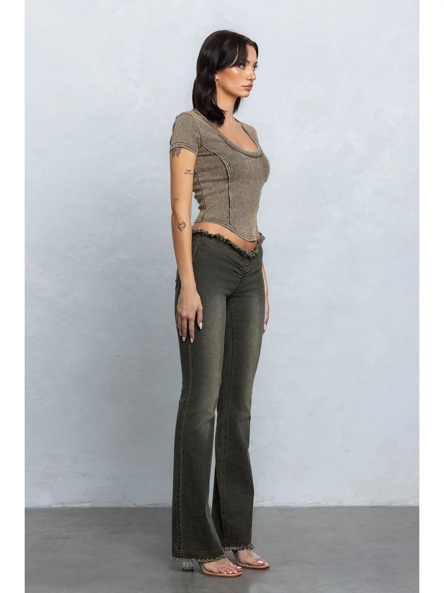 Vintage Wash Detail Fitted Crop Top