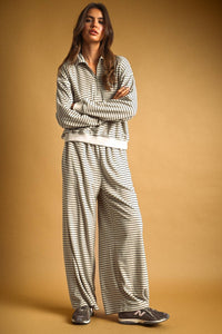 Striped Towel Fabric Pants & Half Zip Pullover