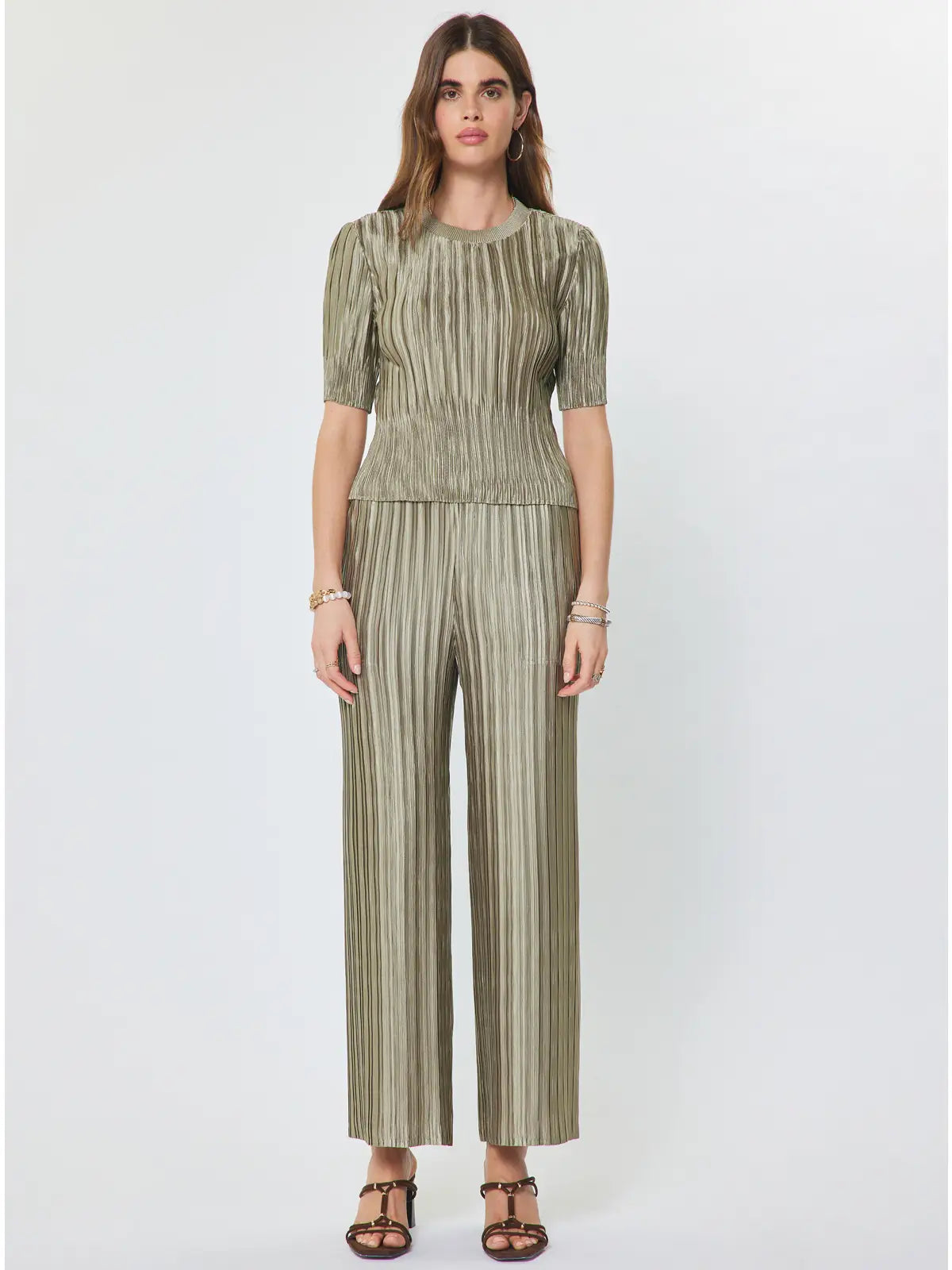 Pleated Textured Short Sleeve Knit Top