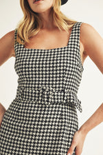 HOUNDSTOOTH BELTED BODYCON MINI DRESS