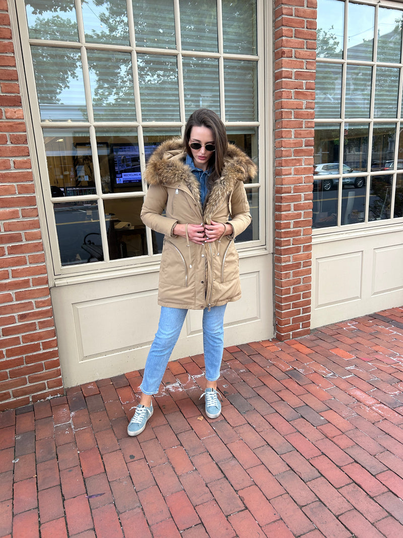 Parka with fox fur trim