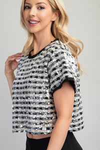 SILVER SEQUIN SHORT SLEEVE KNITTED CROP TOP