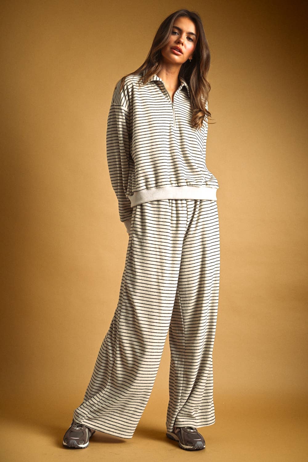 Striped Towel Fabric Pants & Half Zip Pullover