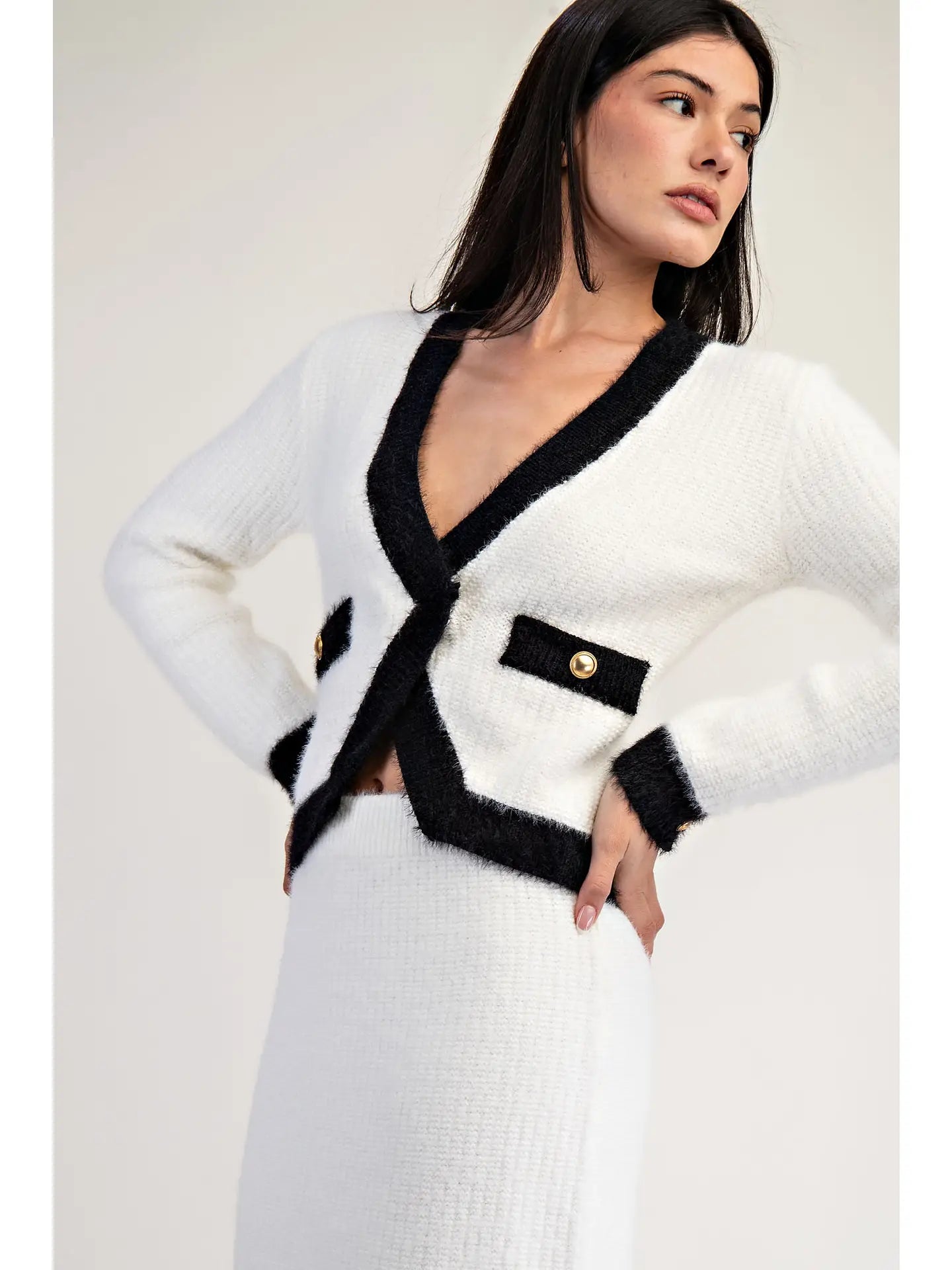 Chic White and Black Trim Cropped Knit Cardigan Top
