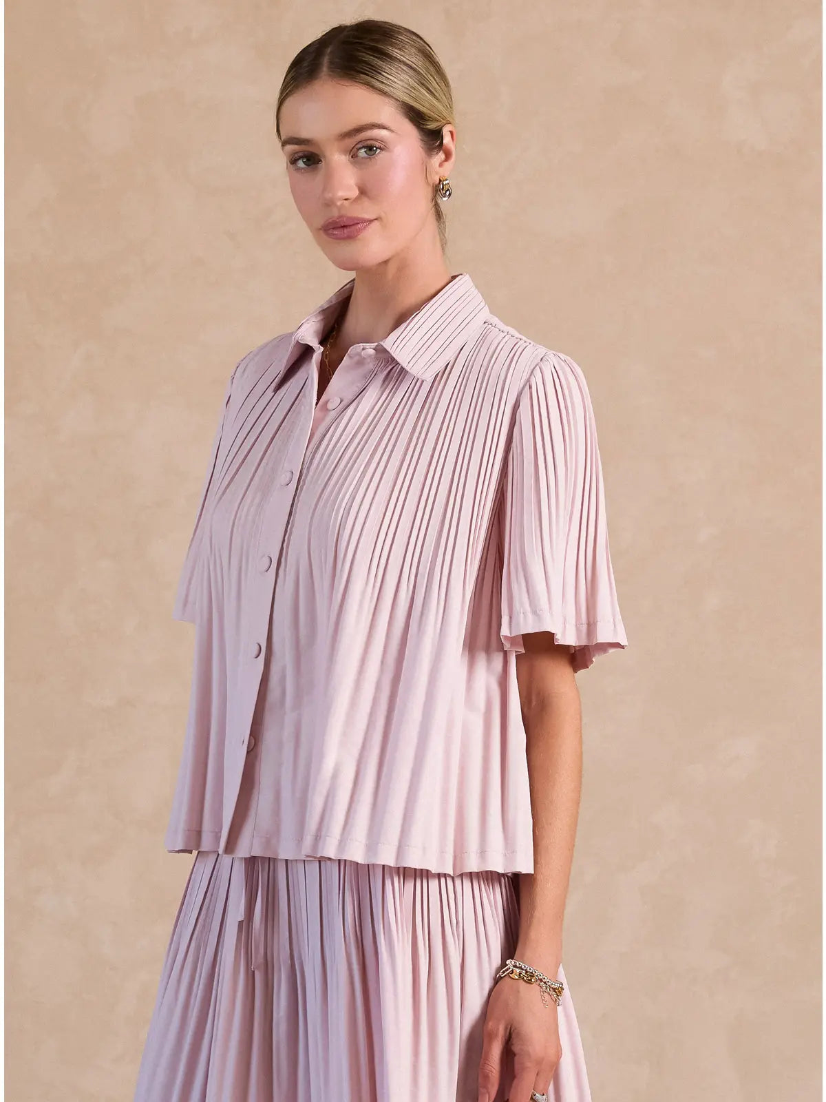 Pink Pleated Button Front Short Sleeve Collared Blouse