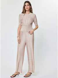 Pleated Textured Short Sleeve Knit Top Pink