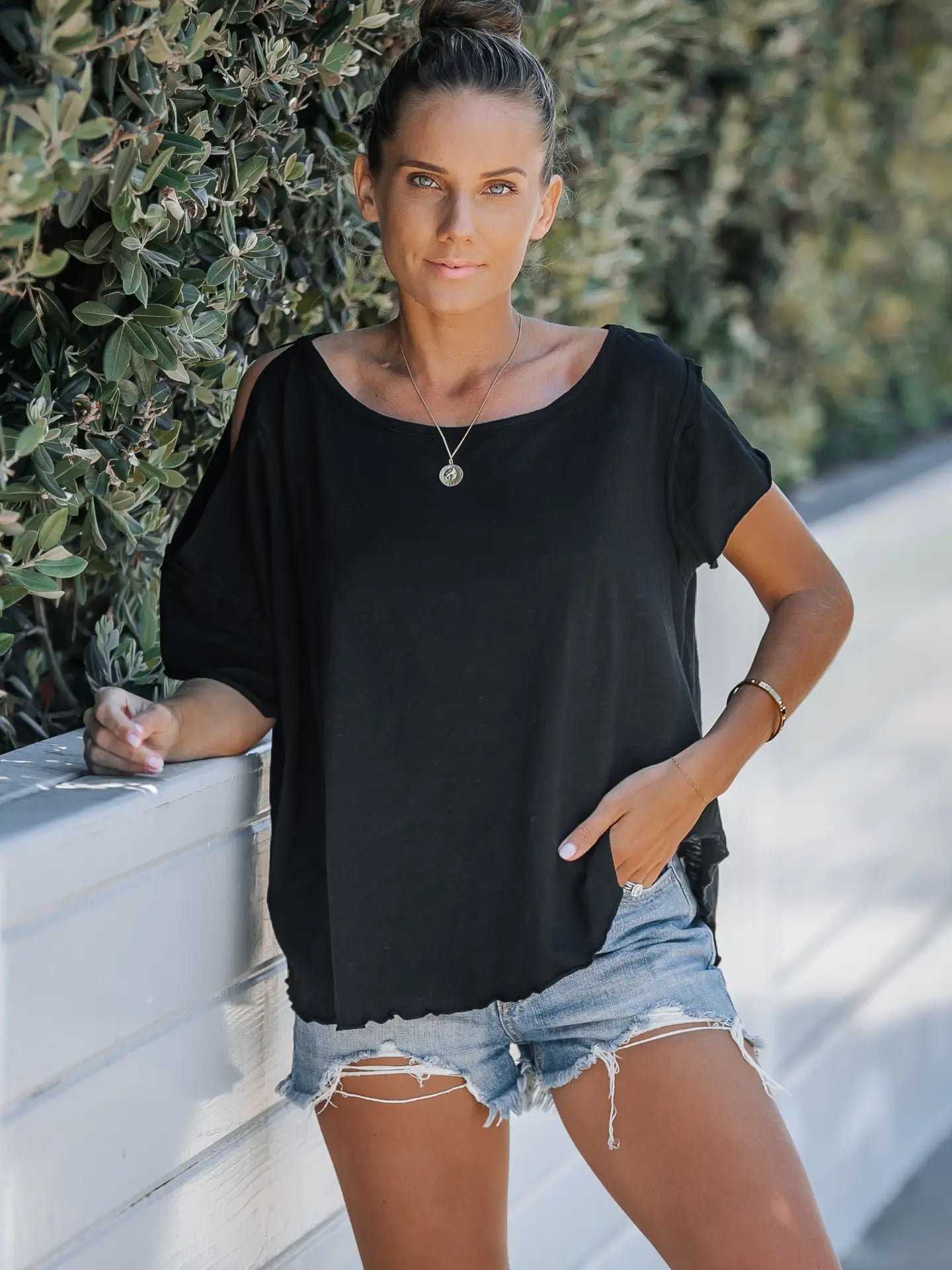 Essential Lightweight Relaxed Fit Short Sleeve Tee