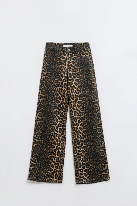 Leopard Print Straight Leg Jeans
