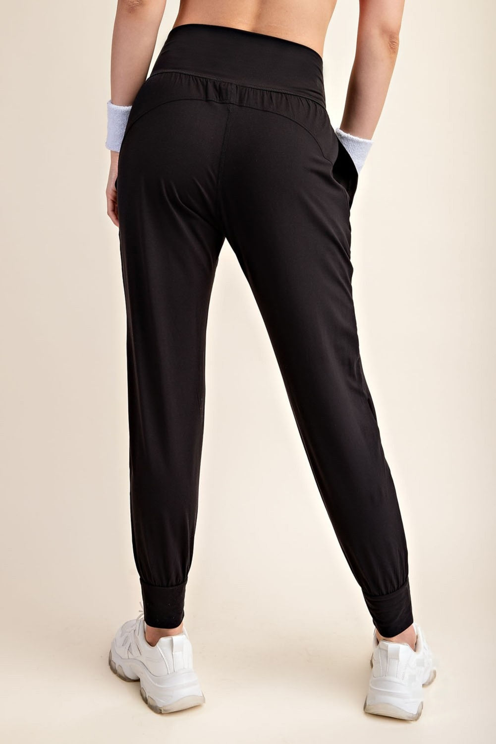 Black High-Waisted Joggers With Pockets